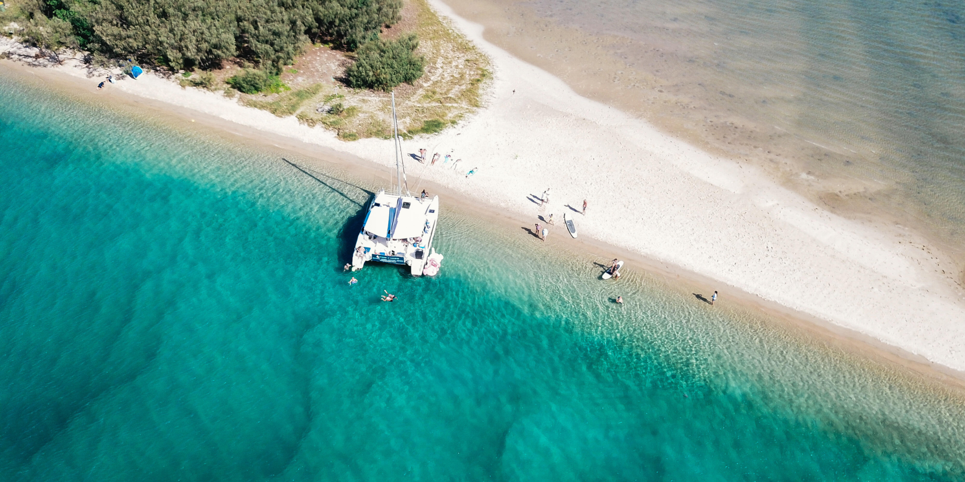 The Best Boat Day Trips from the Gold Coast: Explore Wave Break Island & Jumpinpin