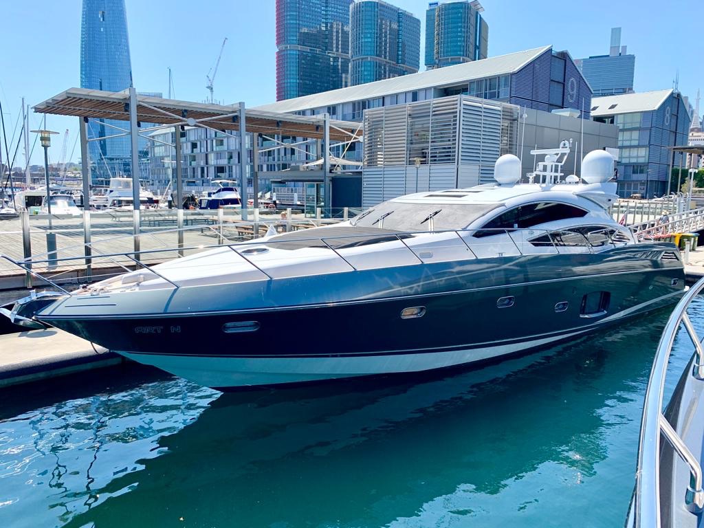 2011 Sunseeker Predator 74