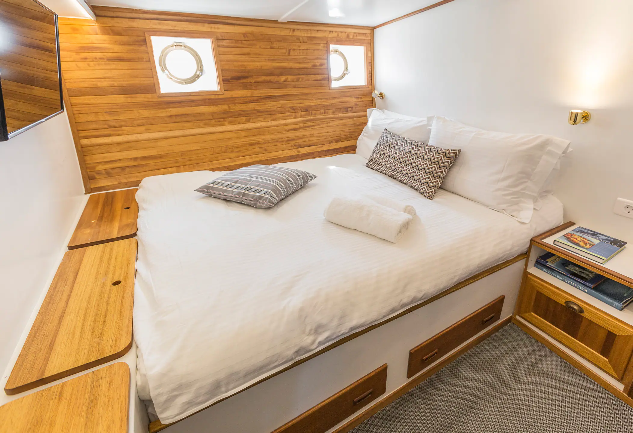 VIP Cabin