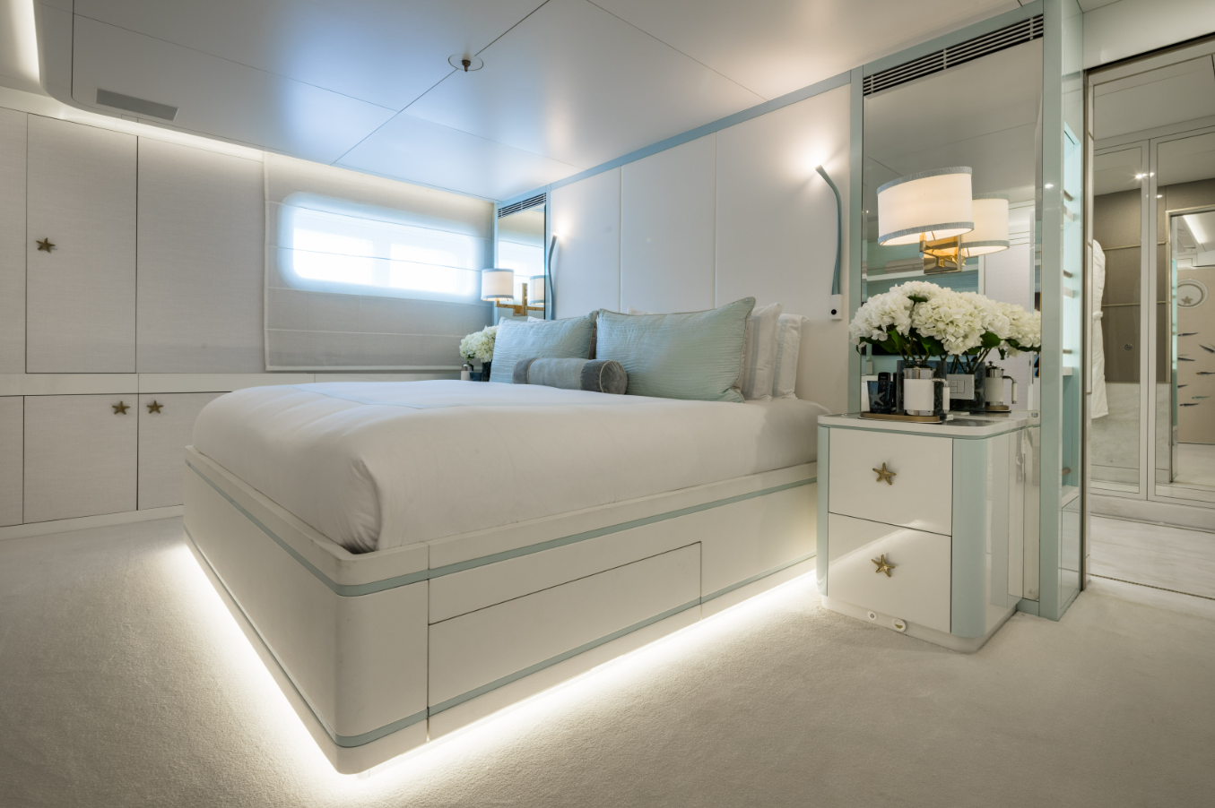 Cabin cabin