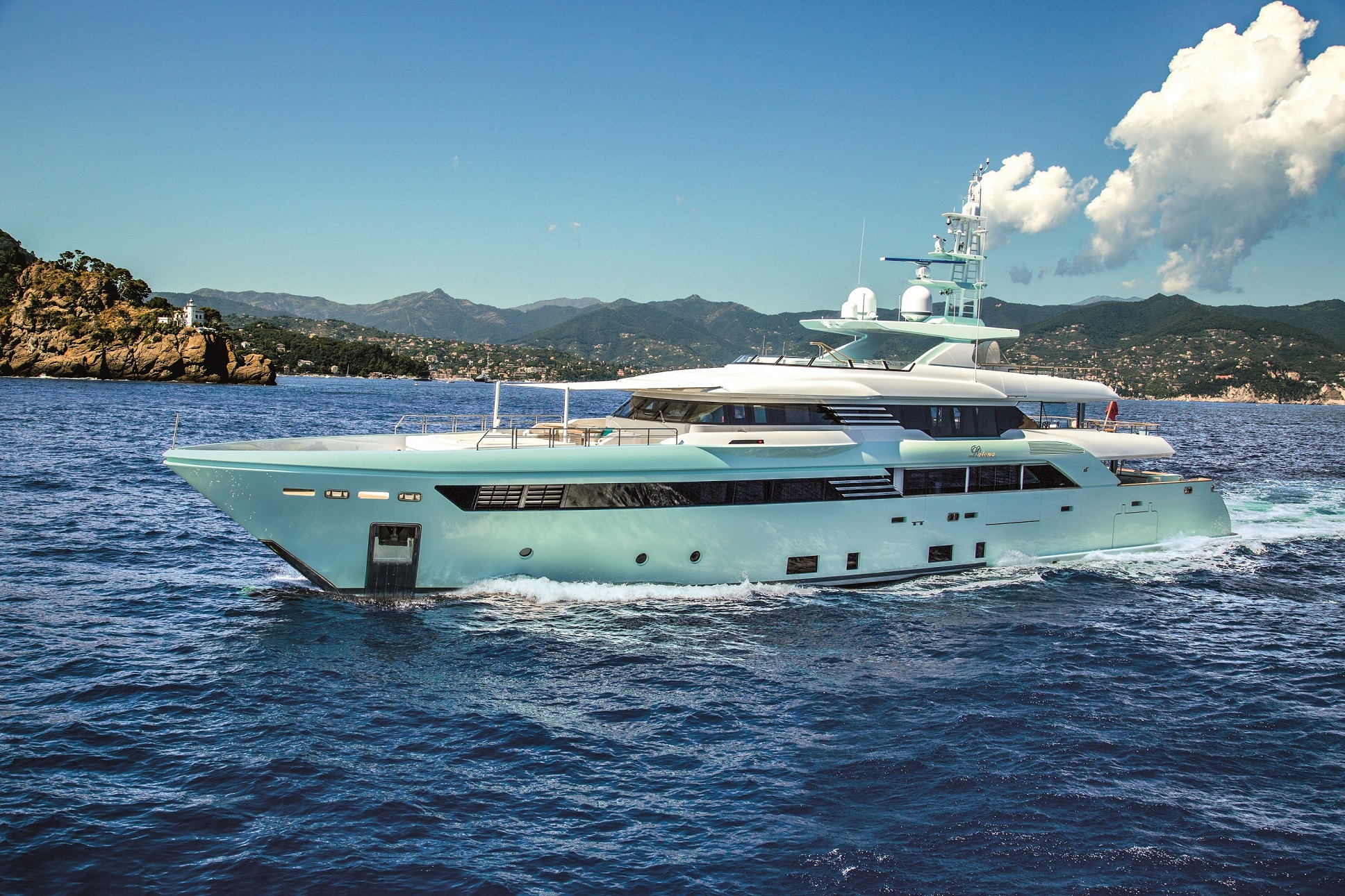 CRN LATONA INCANTA IL MONACO YACHT SHOW 2018