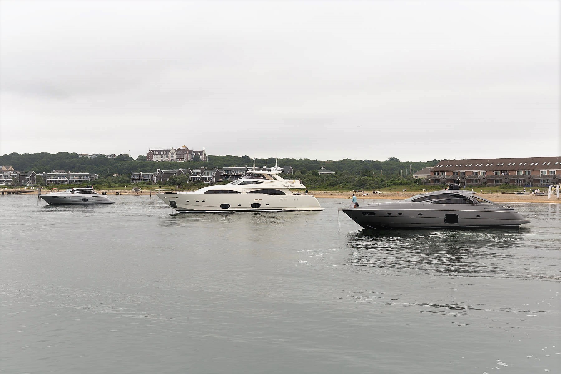 Ferretti Group America and Allied Marine Entertain at their Navy Beach Renedezvous