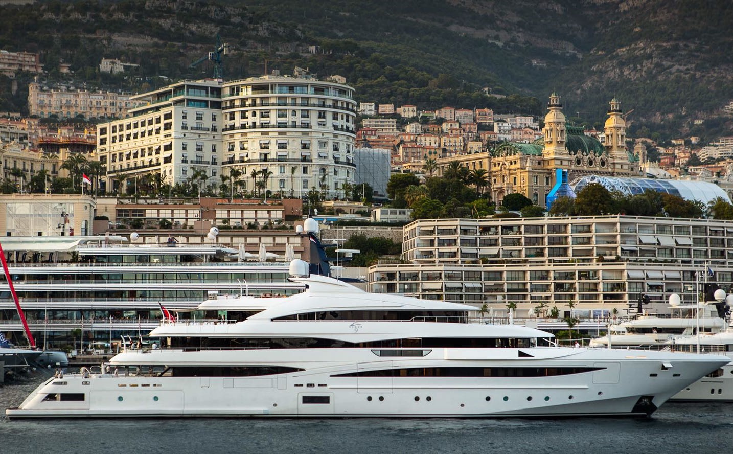 FERRETTI GROUP ENCHANTS THE PRINCIPALITY OF MONACO