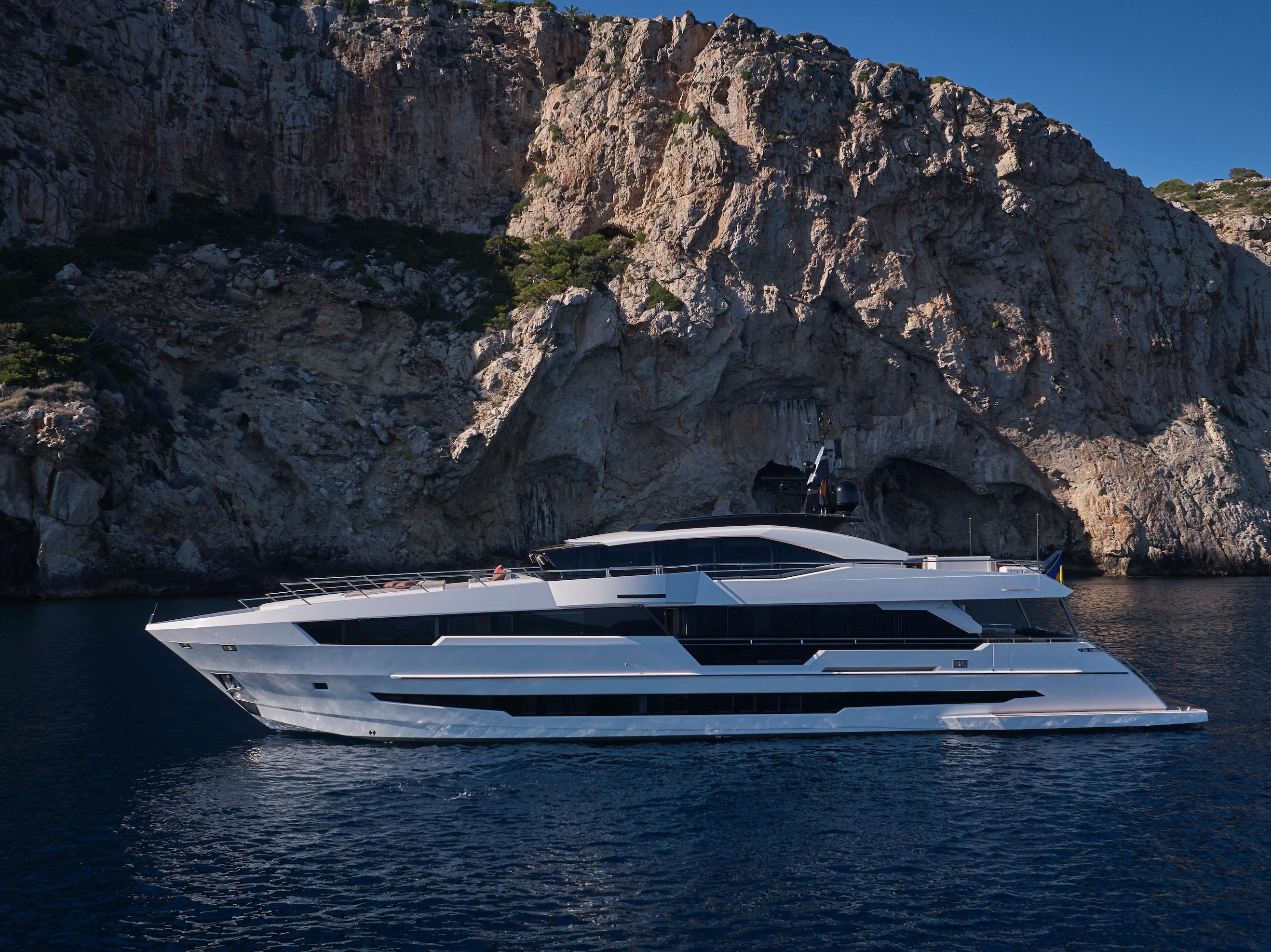 Yachts for sale header image