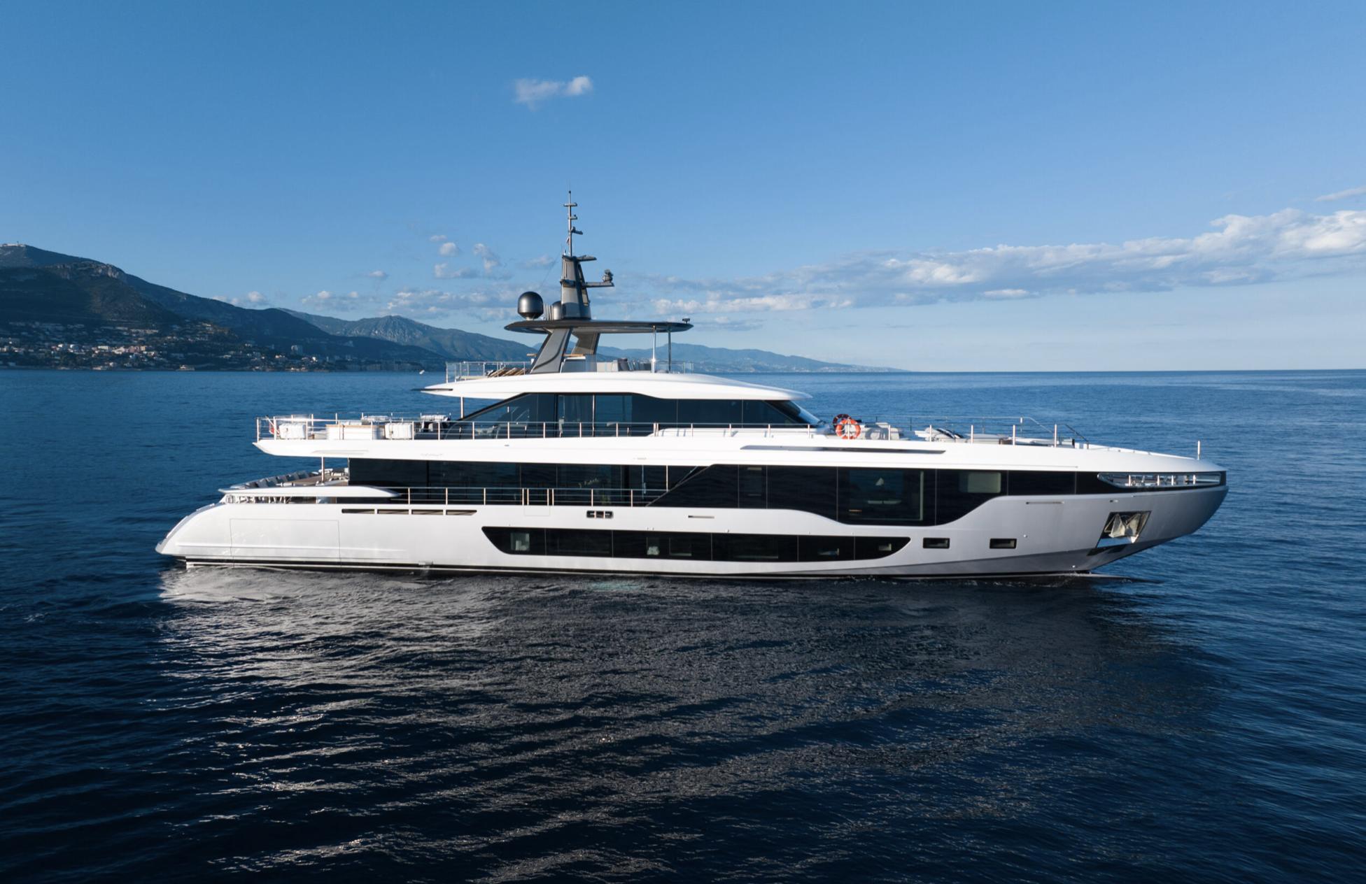 Yachts for sale header image