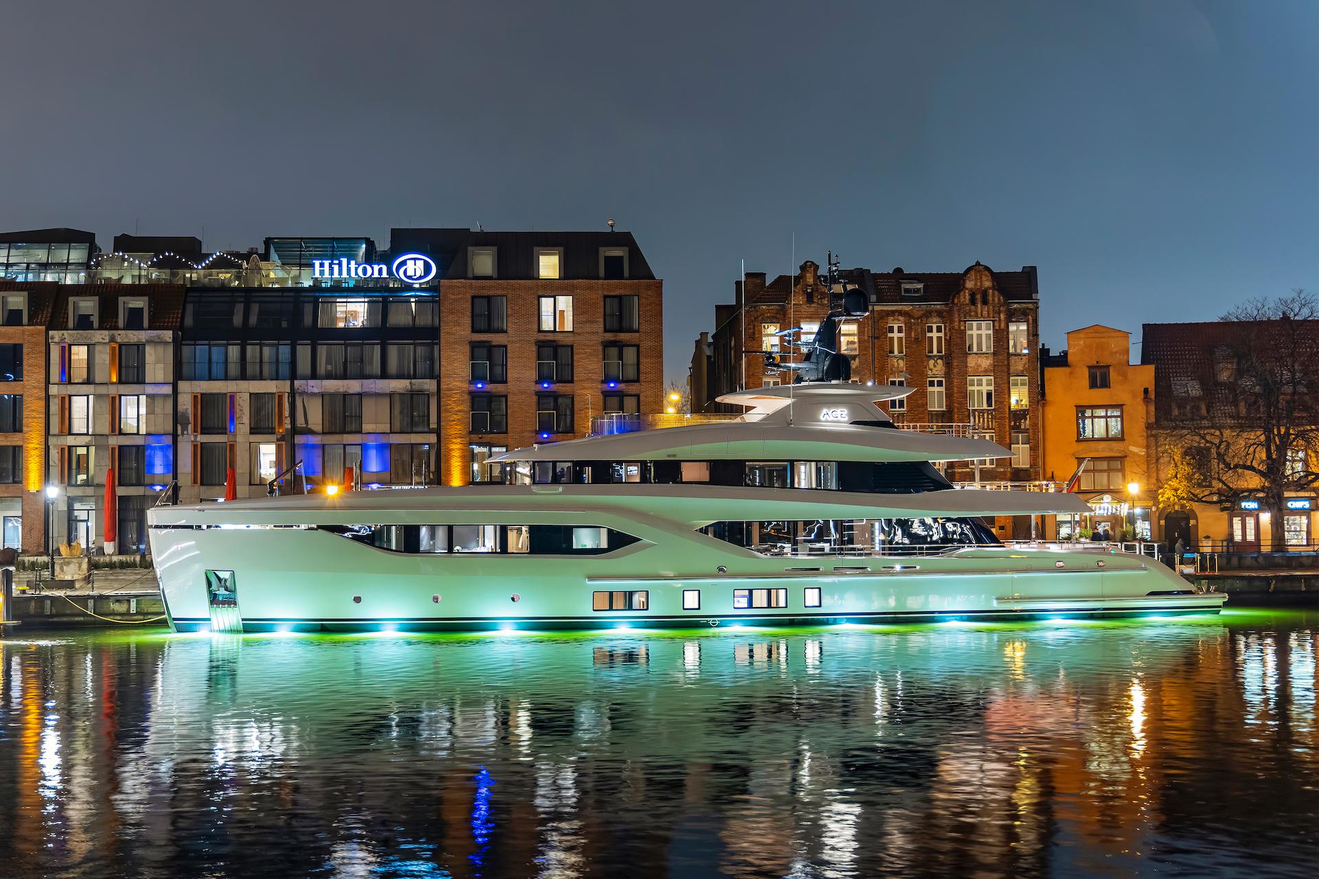 boat image