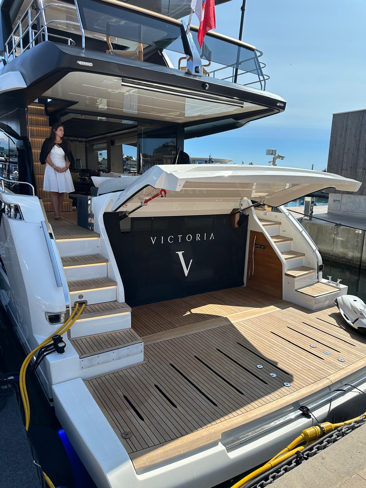 boat image
