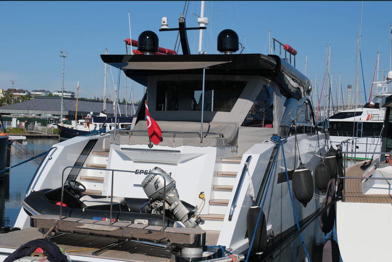 boat image