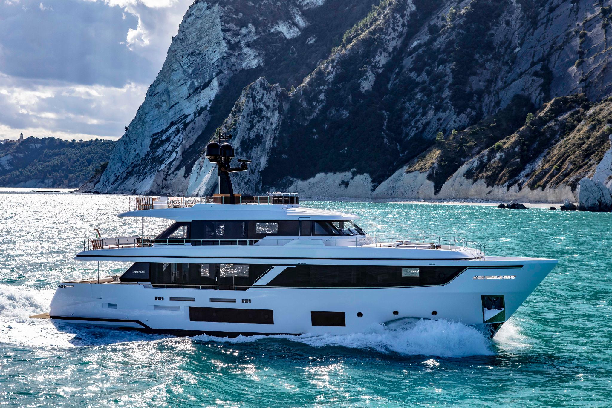 Yachts for sale header image
