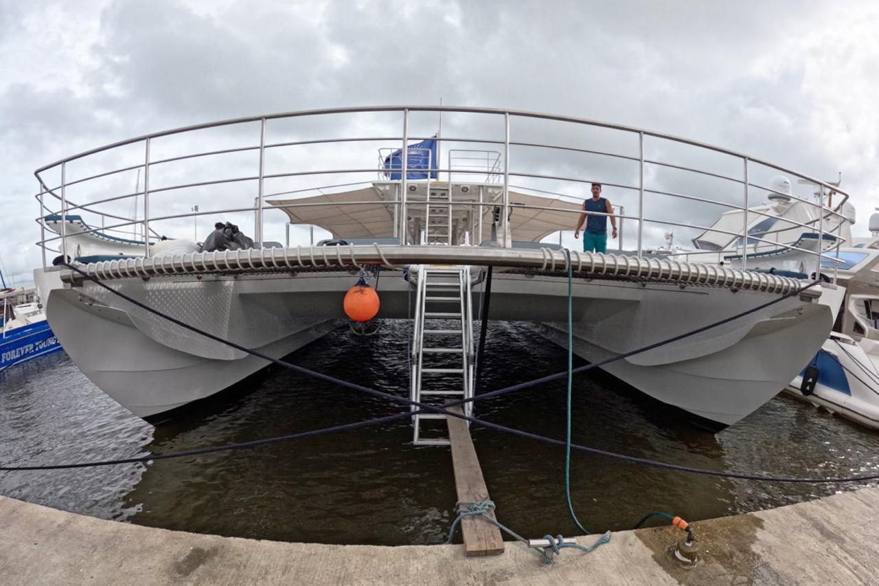 boat image
