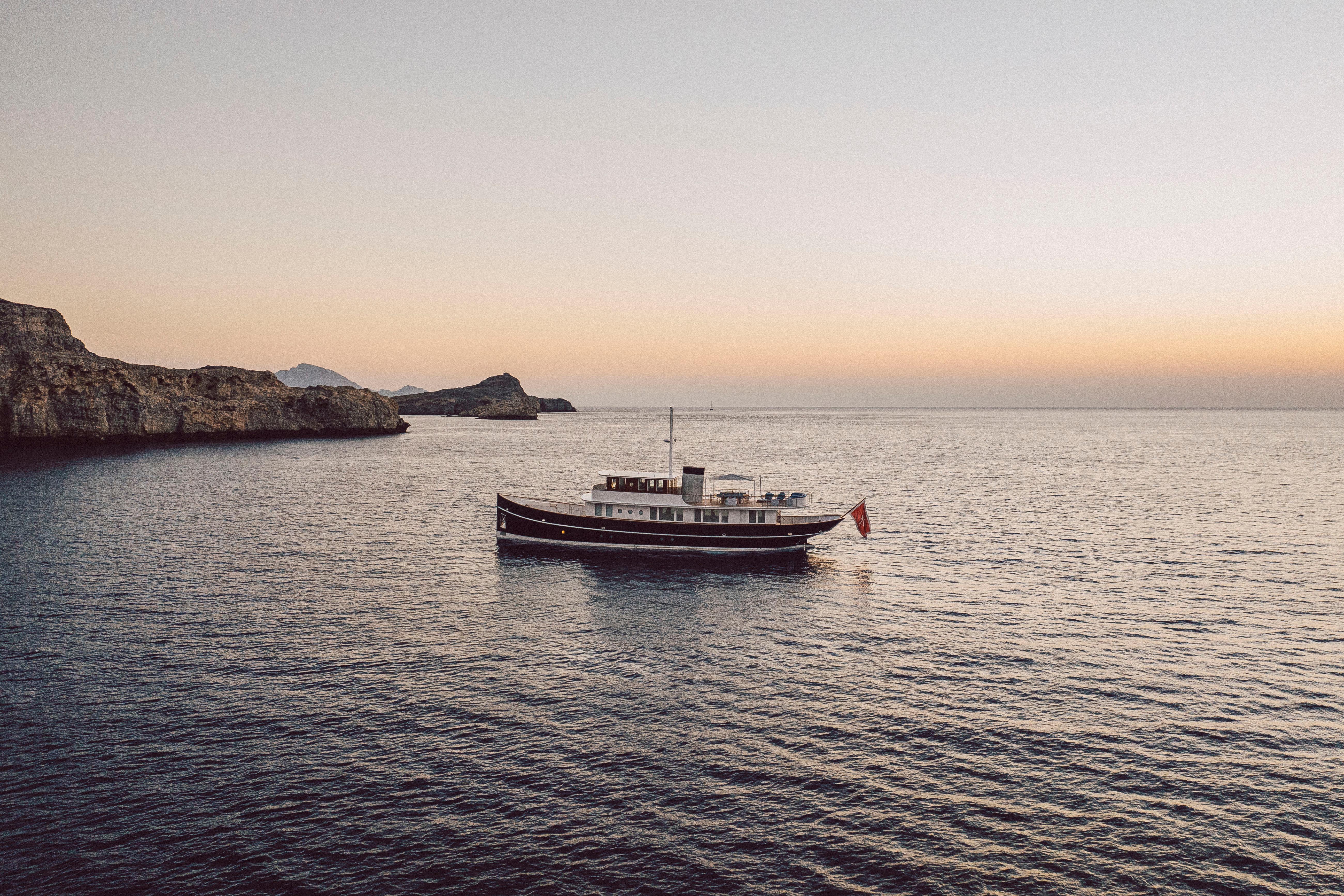 boat image