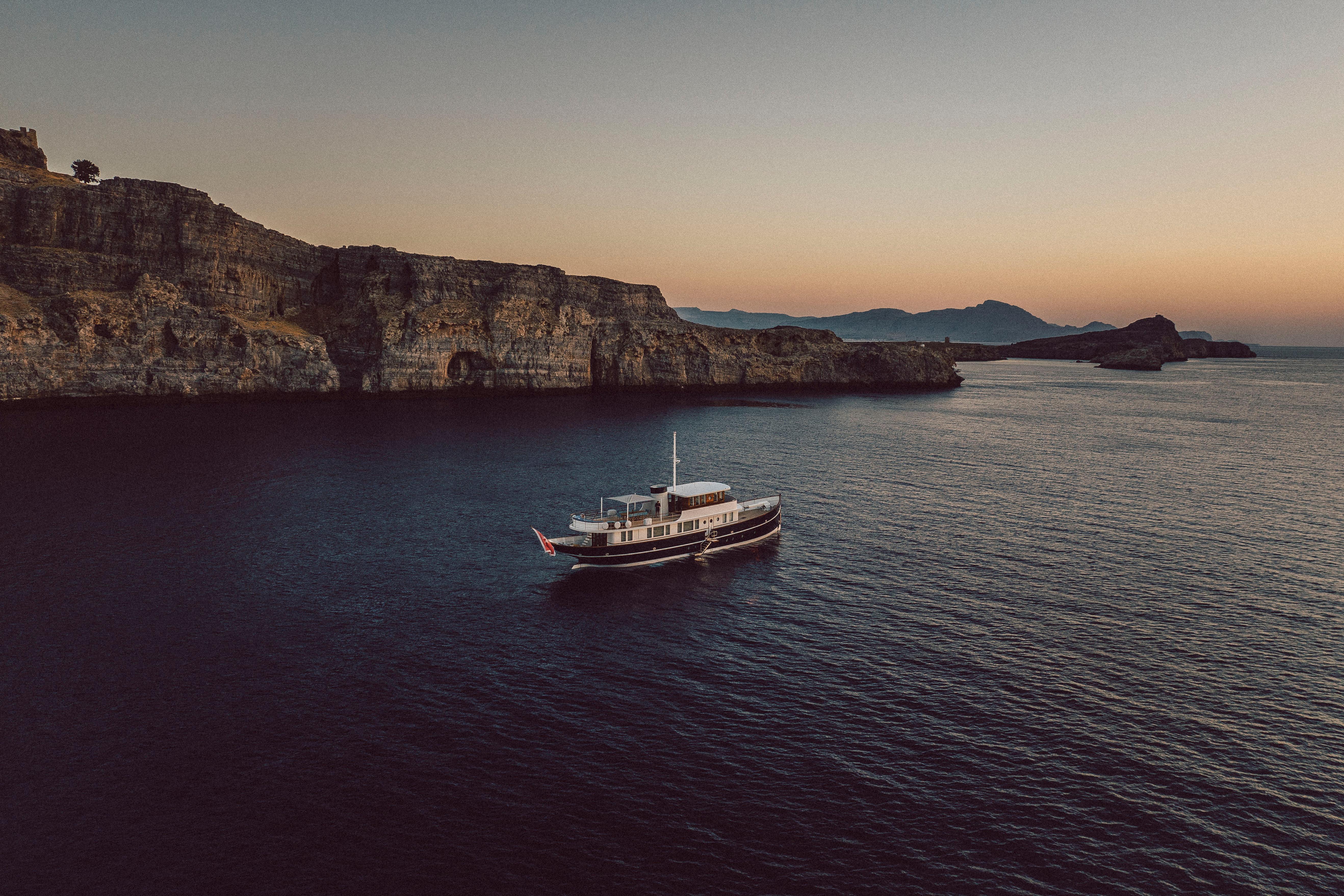 boat image