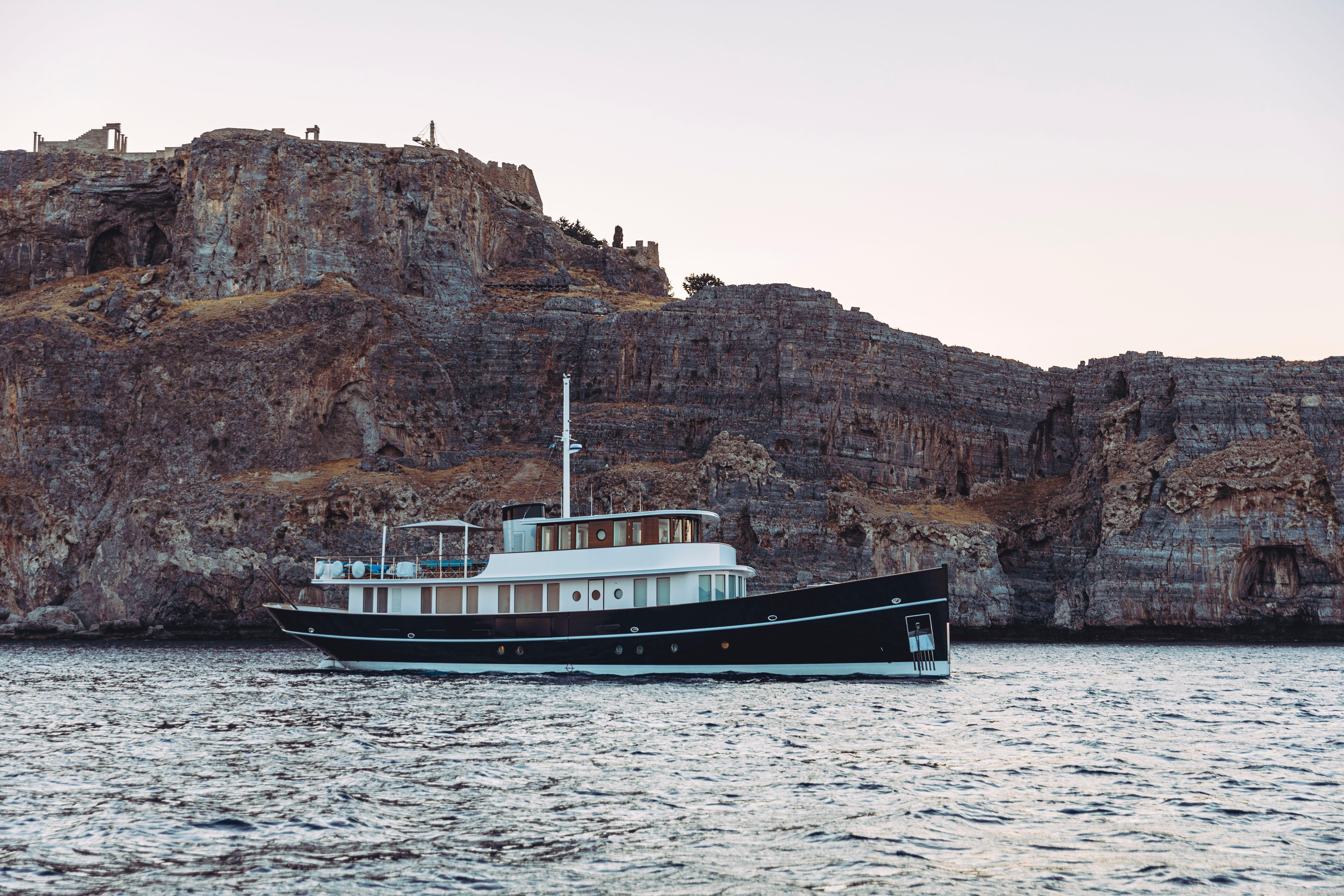 boat image