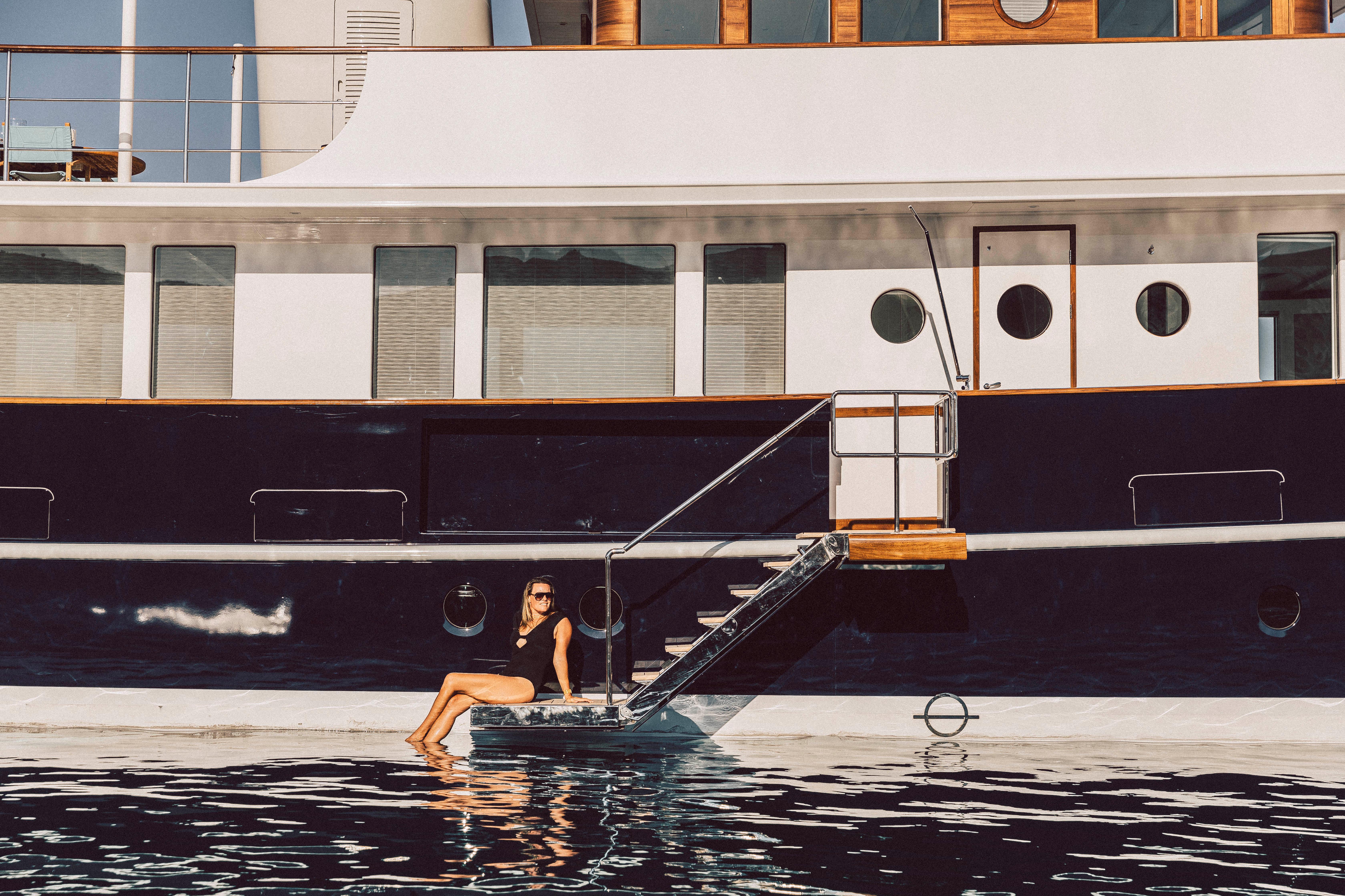 boat image