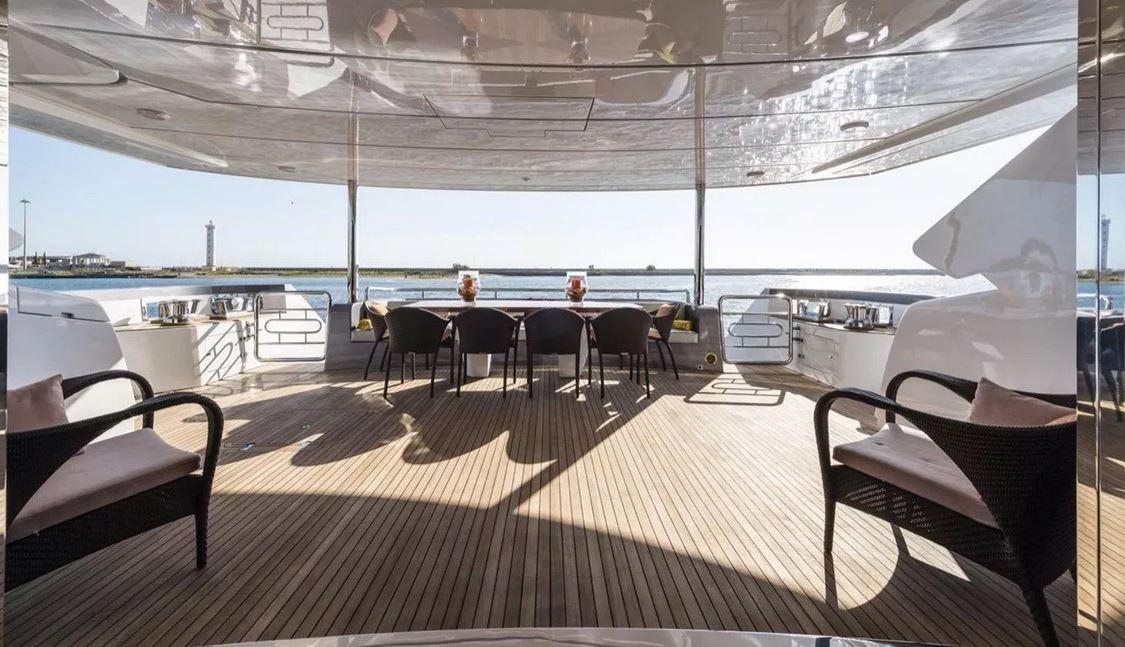 boat image