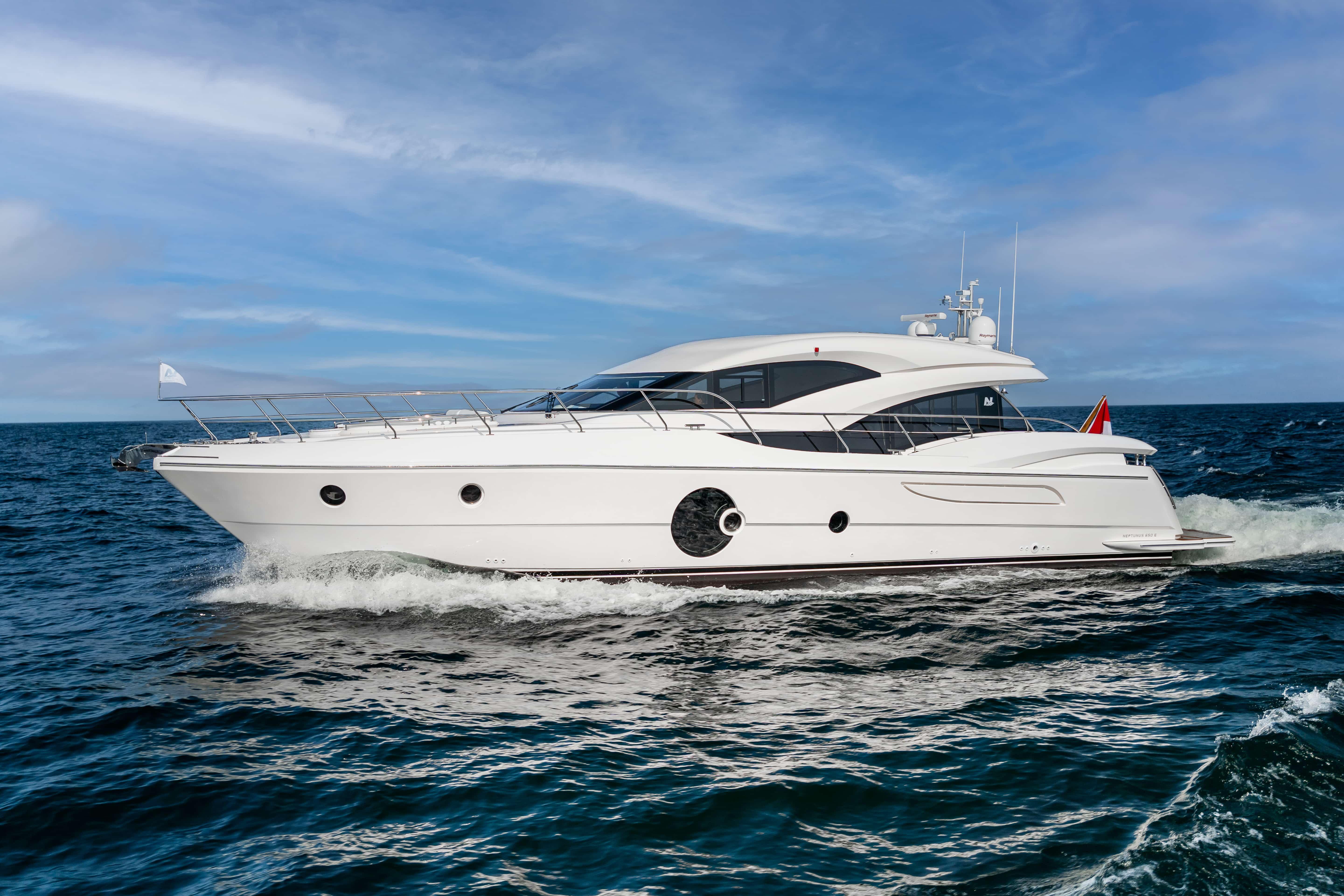 Yachts for sale header image