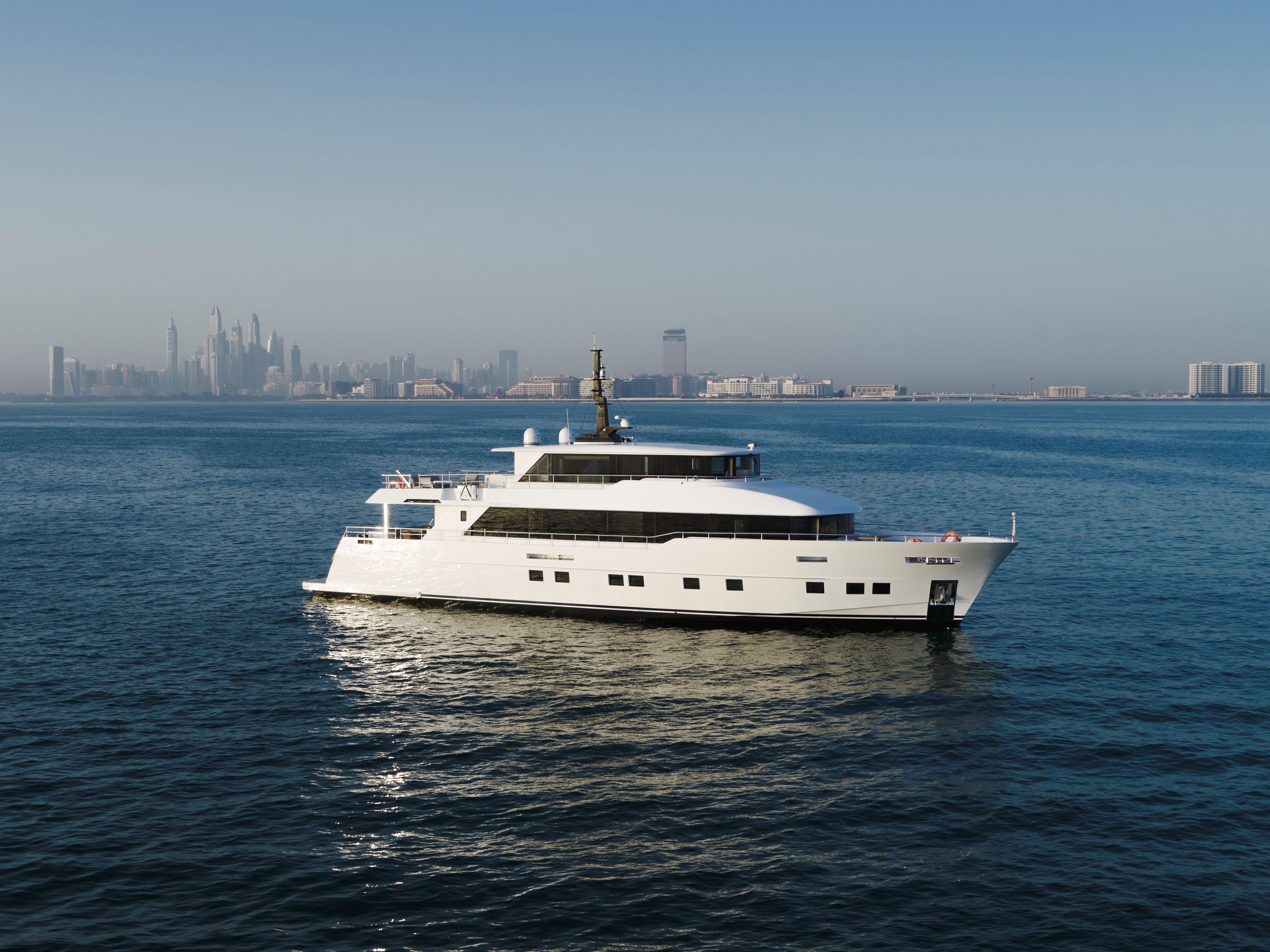 Yachts for sale header image