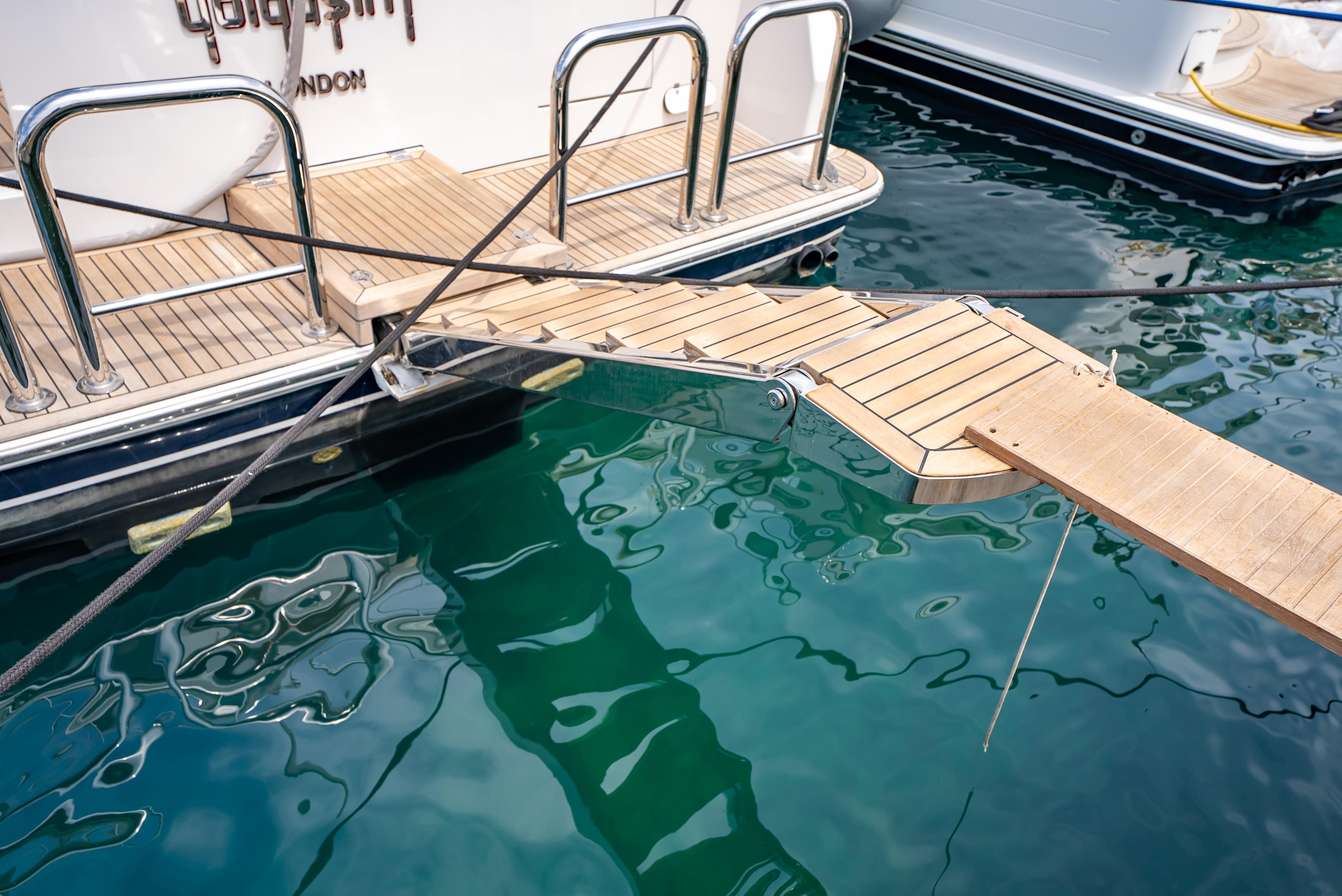 boat image