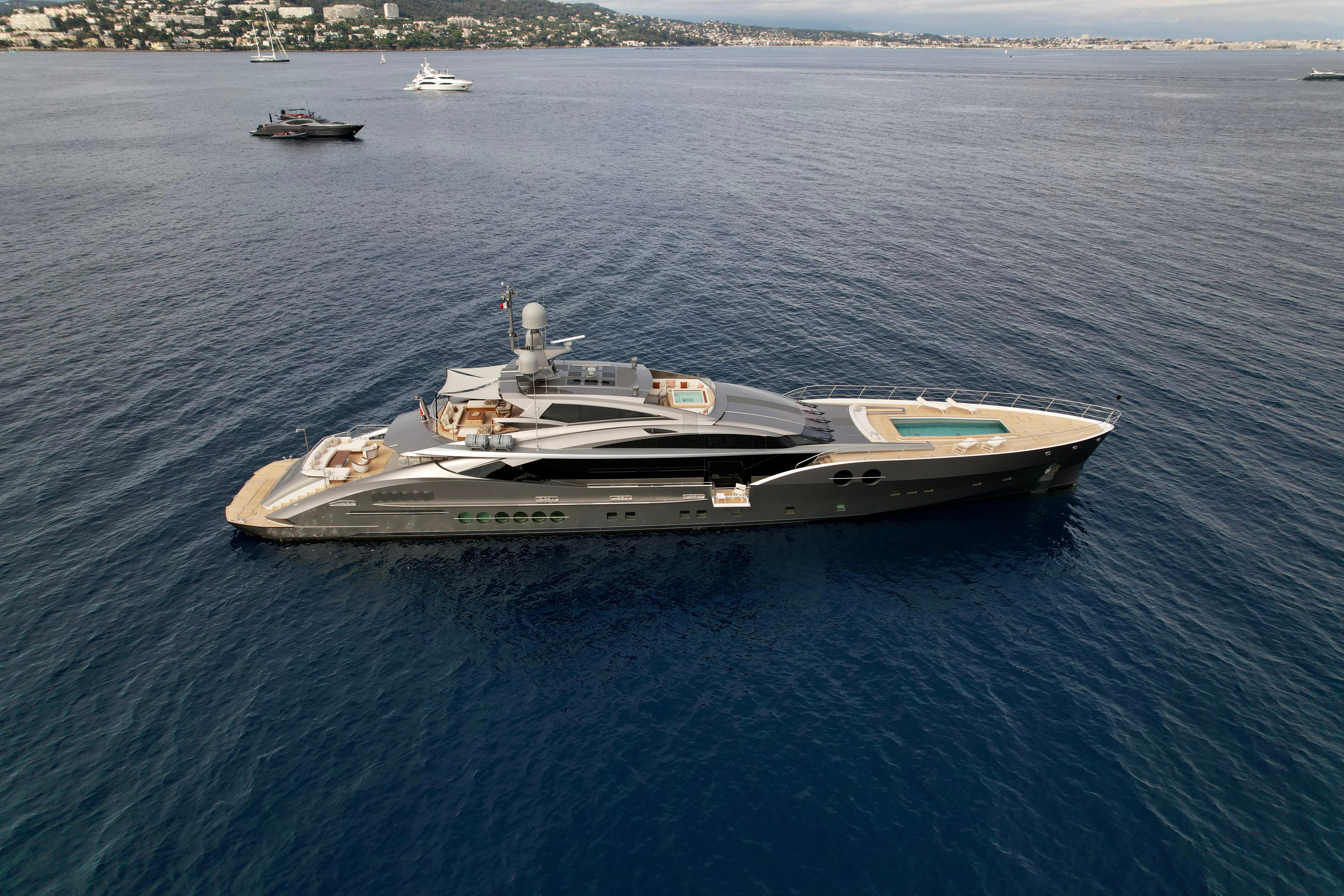 boat image