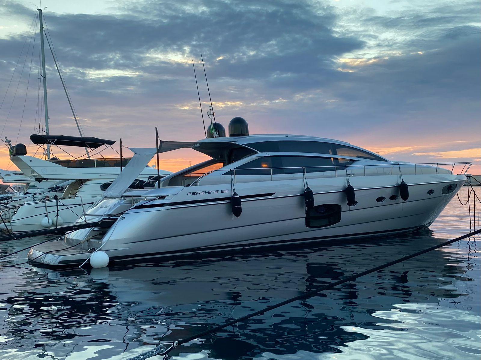 Yachts for sale header image