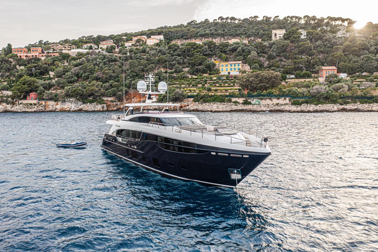 boat image