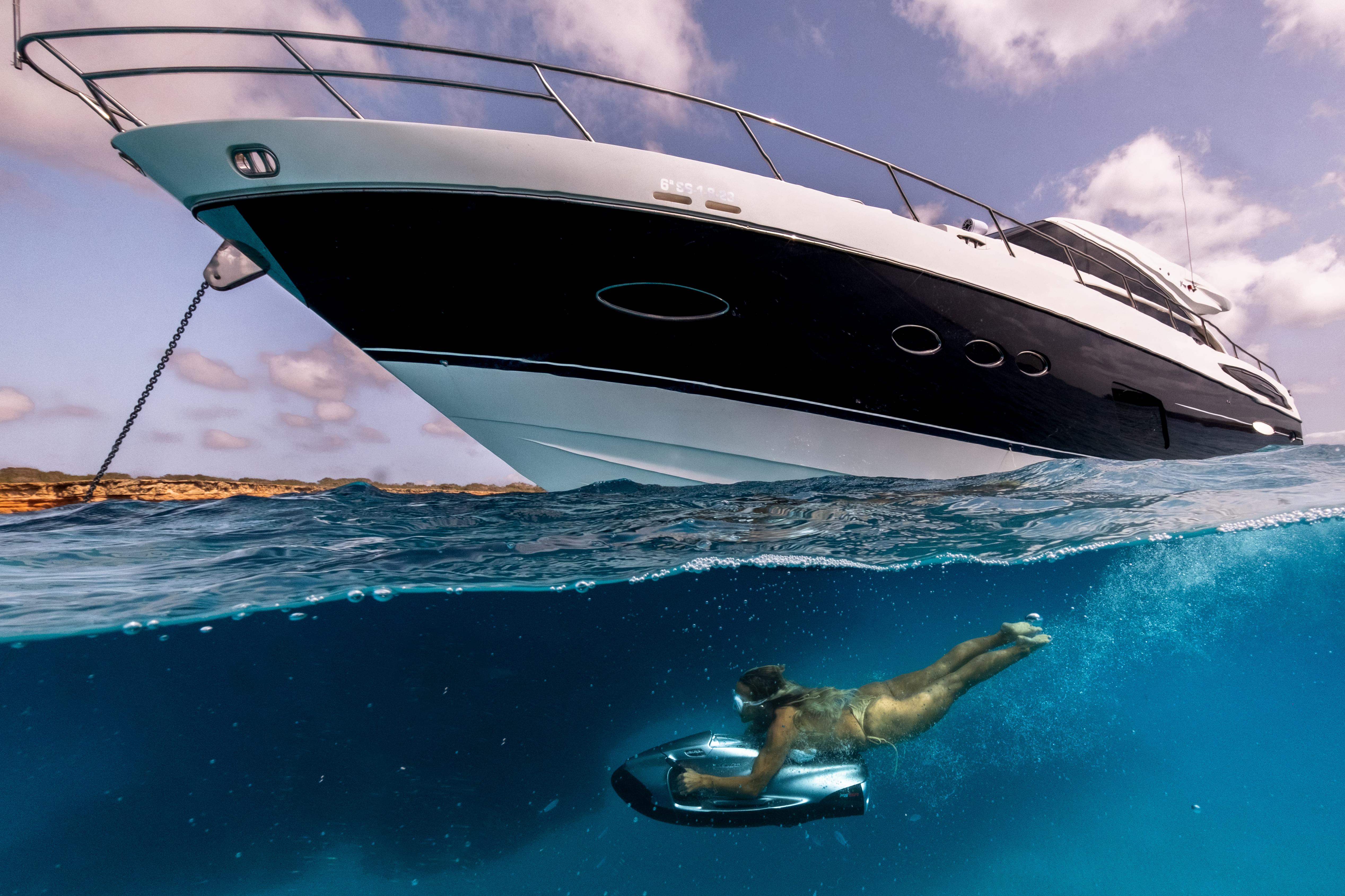 boat image