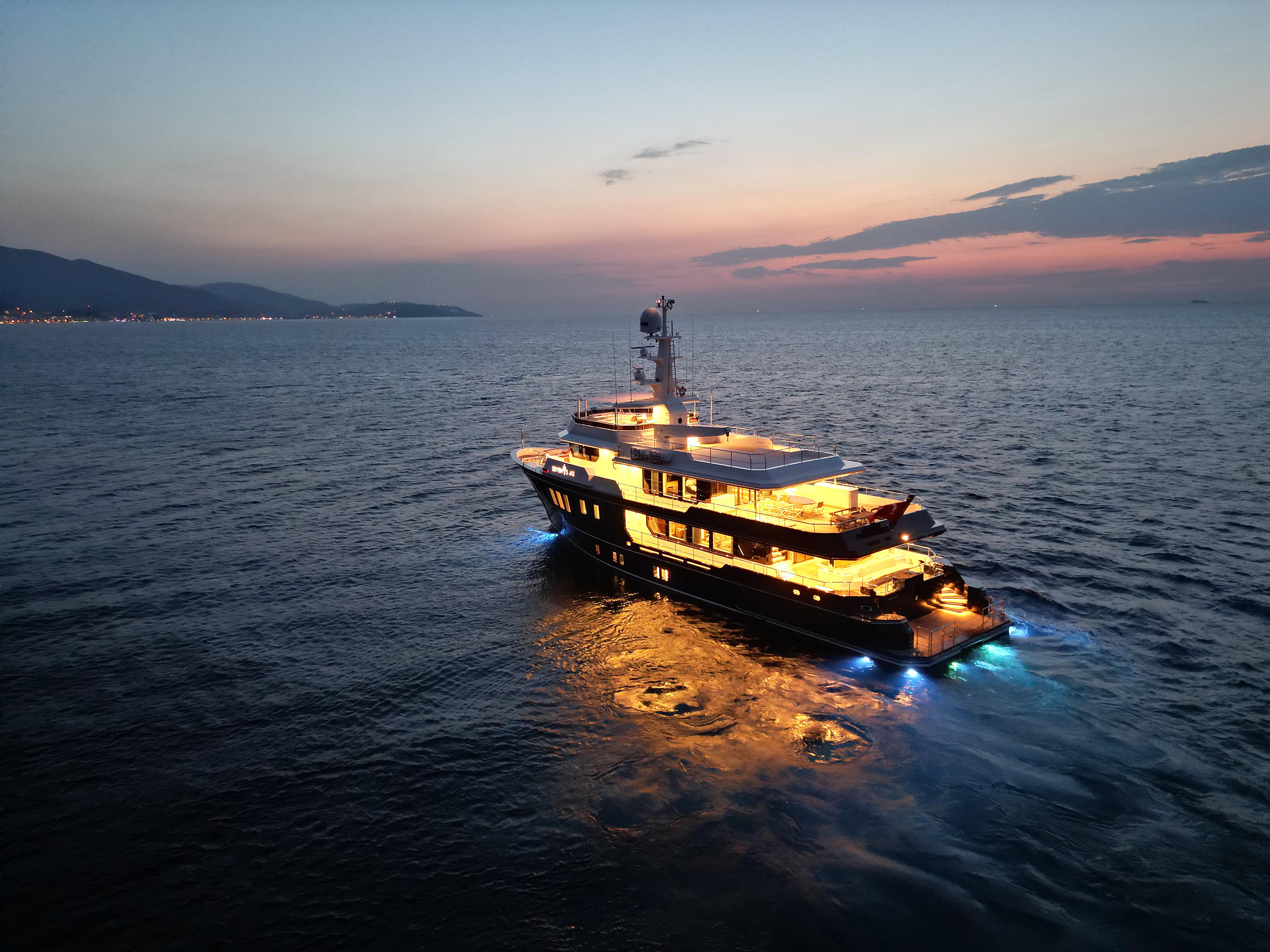 boat image