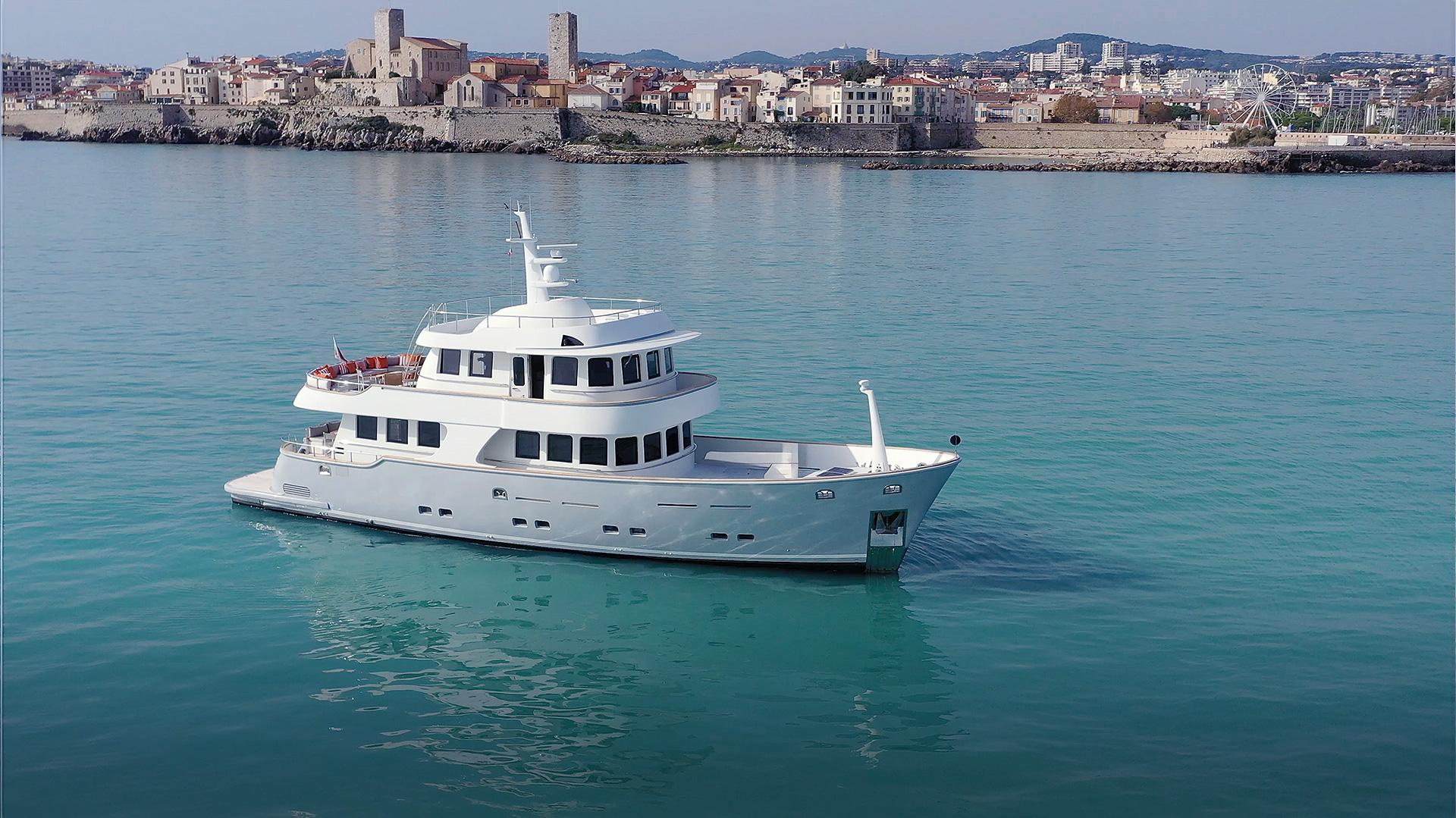 Yachts for sale header image