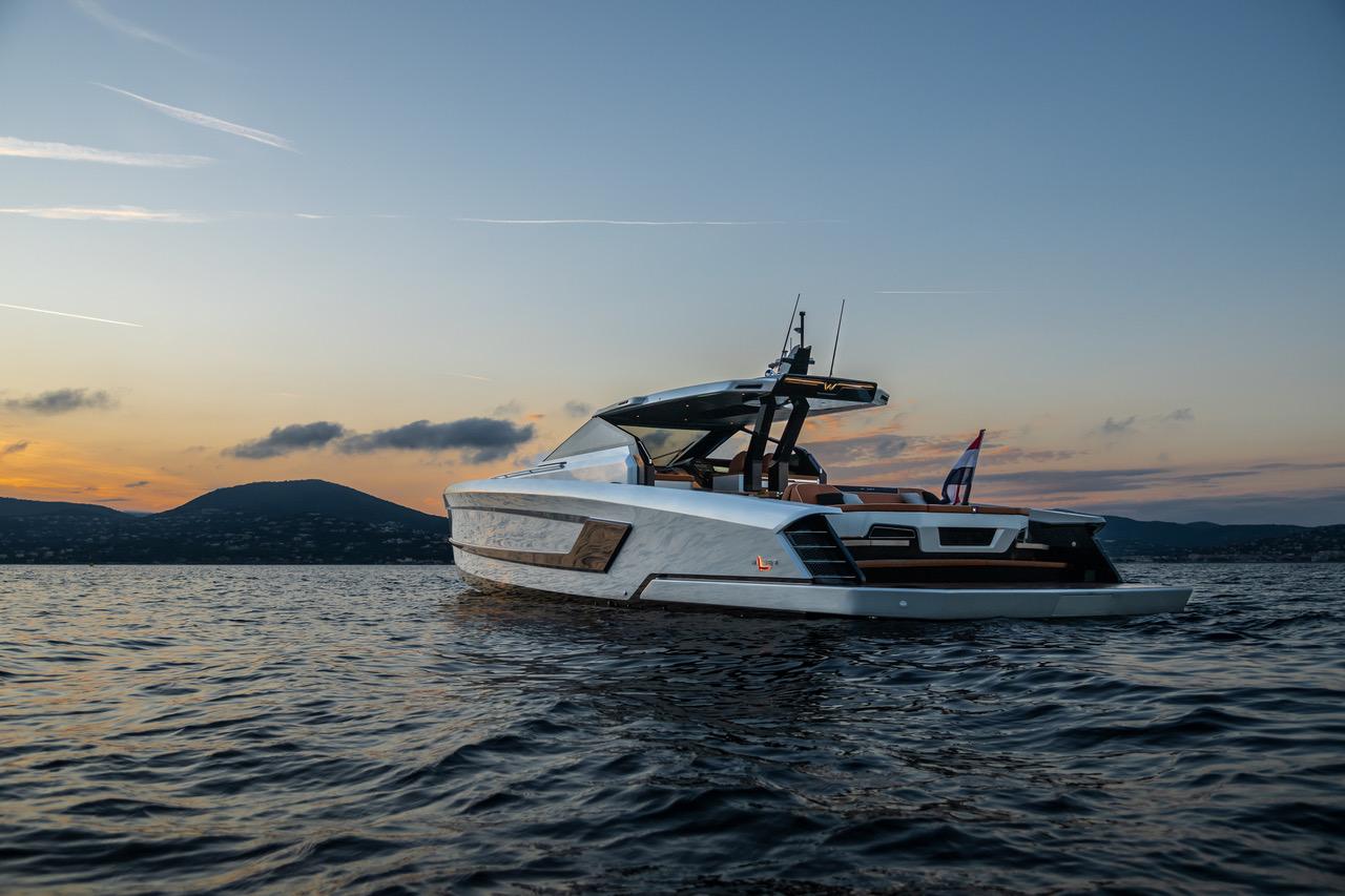boat image